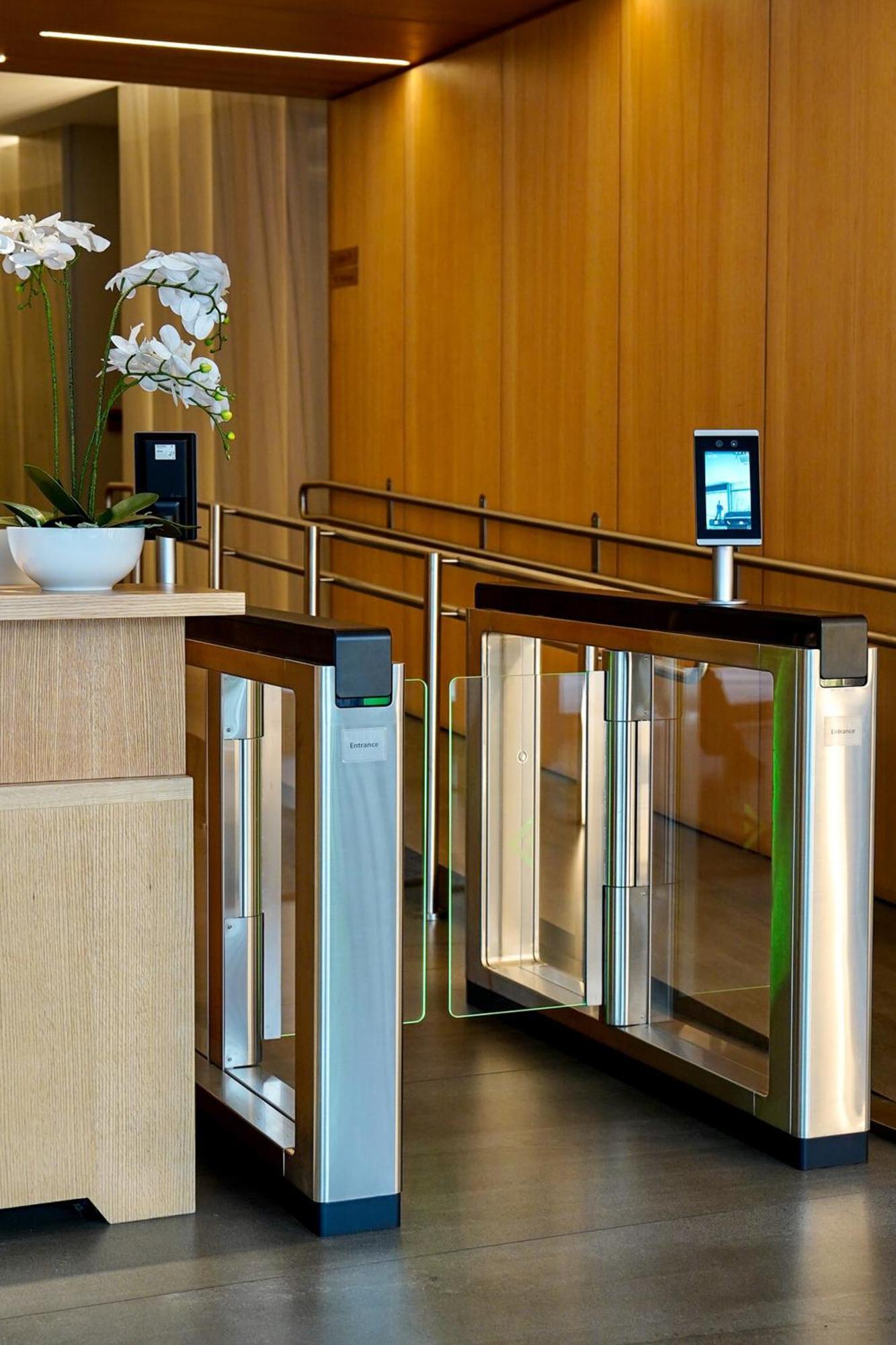 Almarena Puerto Retiro Affiliated By Melia Aparthotel Буенос Айрес Екстериор снимка