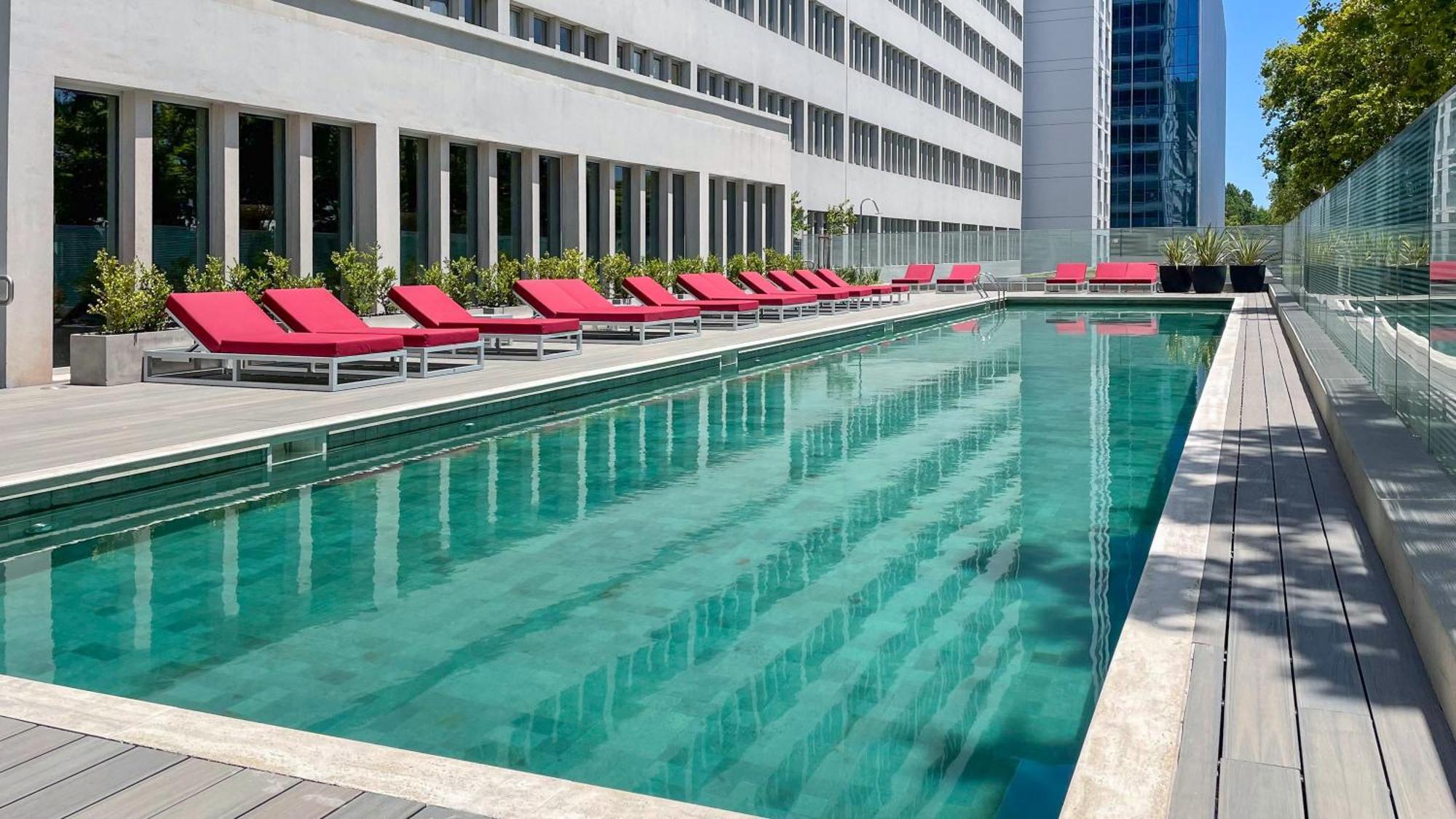 Almarena Puerto Retiro Affiliated By Melia Aparthotel Буенос Айрес Екстериор снимка
